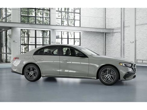 New 2026 Mercedes-Benz E 350 4MATIC Sedan image 14