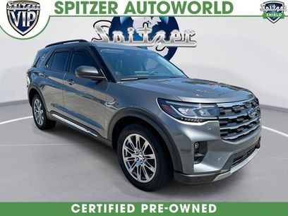 Used 2025 Ford Explorer Active w/ Active Comfort Package