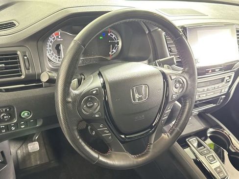 Used 2023 Honda Ridgeline Black Edition image 21