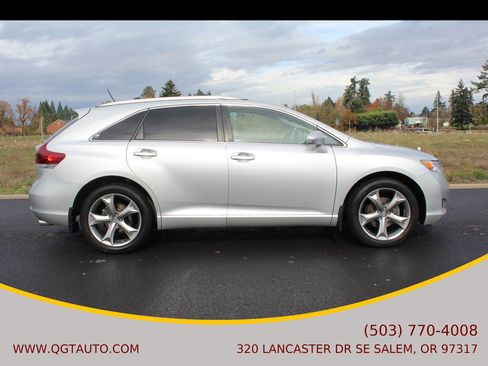 Used 2013 Toyota Venza XLE image 6