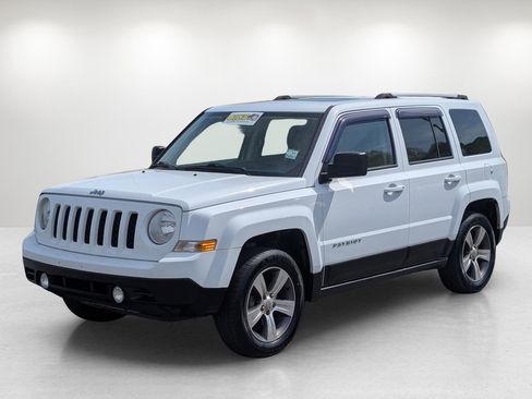 Used 2017 Jeep Patriot High Altitude image 1