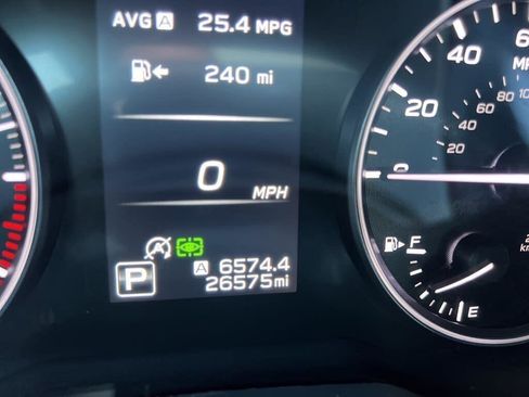 Used 2023 Subaru Outback Limited image 9