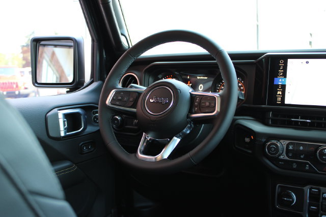 New 2026 Jeep Wrangler Unlimited Sahara AWD/4WD image 47