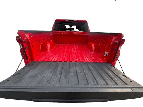 Used 2024 Chevrolet Silverado 1500 LT w/ Z71 Off-Road Package image 18