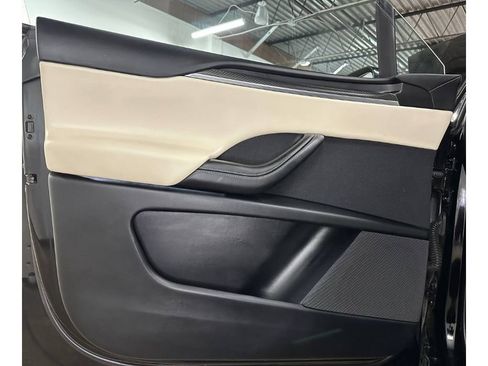 Used 2022 Tesla Model X Plaid AWD/4WD image 18