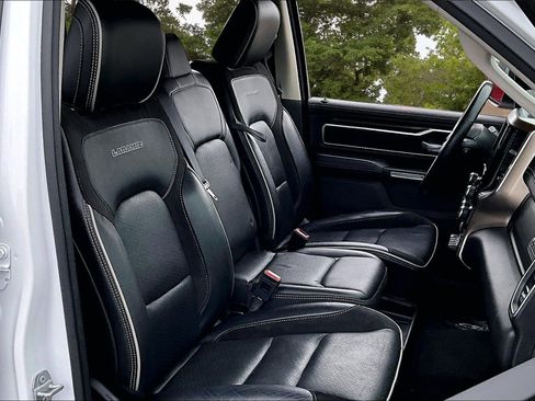 Used 2022 RAM 1500 Laramie image 33