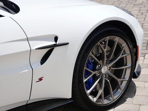 New 2026 Aston Martin V8 Vantage S RWD image 9