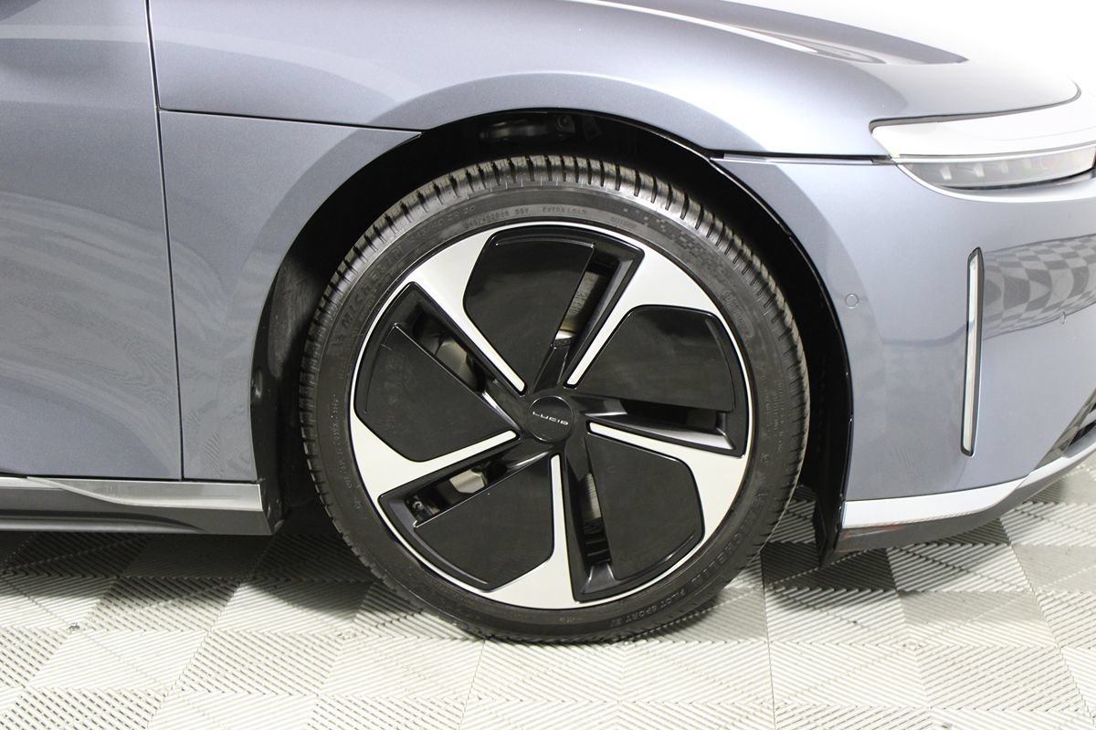Used 2023 Lucid Air Pure AWD/4WD image 7