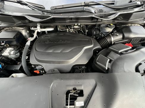 Used 2023 Honda Odyssey Touring image 29