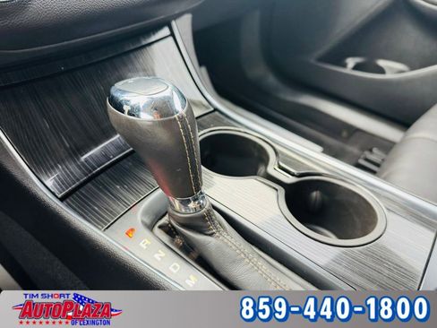 Used 2017 Chevrolet Impala LT image 35