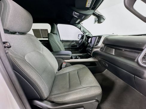 Used 2020 RAM 1500 Lone Star AWD/4WD image 32