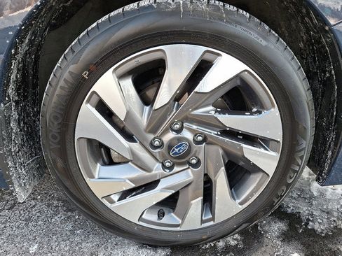 Used 2024 Subaru Legacy Limited image 8