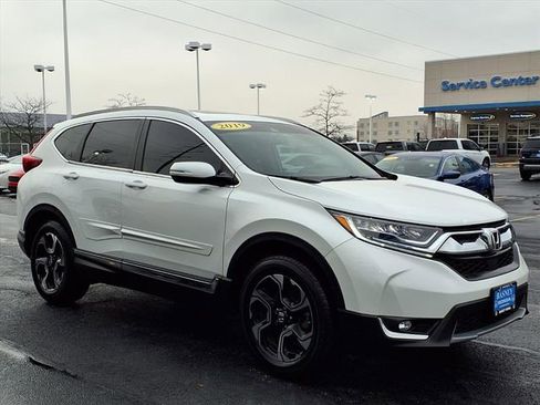 Used 2019 Honda CR-V Touring image 3