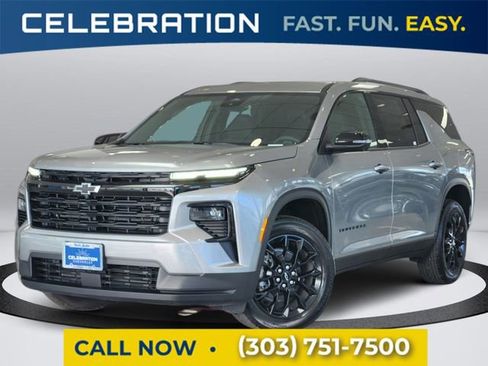 Used 2025 Chevrolet Traverse LT w/ Midnight/Sport Edition image 1