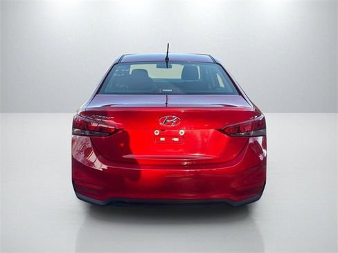 Used 2022 Hyundai Accent SE image 6
