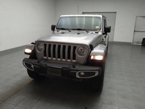 Used 2020 Jeep Wrangler Unlimited Sahara AWD/4WD image 15