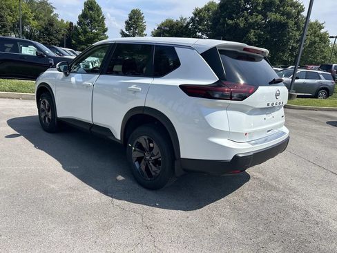 New 2026 Nissan Rogue SV AWD/4WD image 5