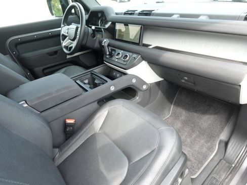 Used 2023 Land Rover Defender 90 S AWD/4WD image 13