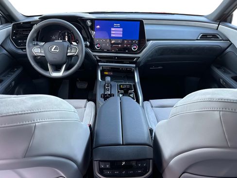 Certified 2026 Lexus TX 350 AWD w/ Technology Package image 17