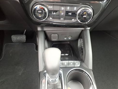 New 2026 Chevrolet TrailBlazer LT w/ Convenience Package FWD image 22