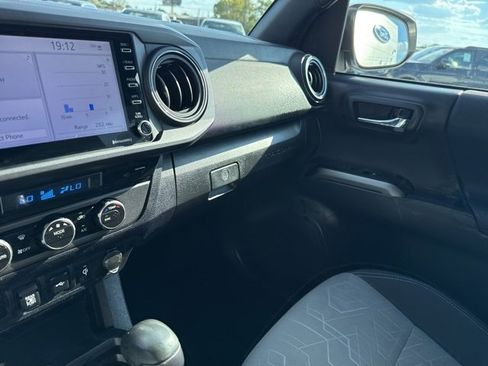 Used 2023 Toyota Tacoma TRD Off-Road image 24