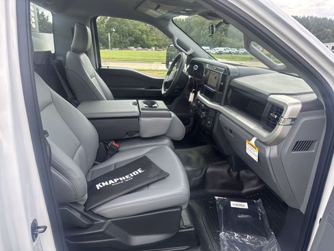 New 2025 Ford F450 XL image 13