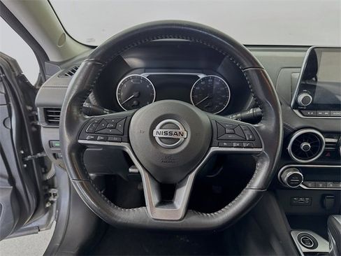 Used 2021 Nissan Sentra SV image 12