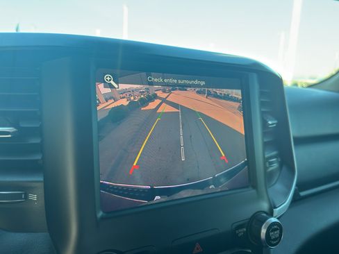 Used 2019 RAM 1500 Big Horn image 21