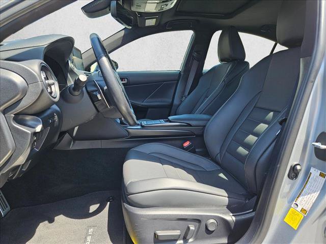 Used 2024 Lexus IS 350 F Sport RWD image 12