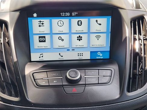 Used 2019 Ford Escape SE FWD image 17