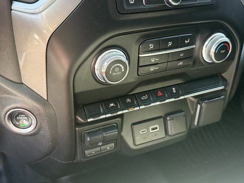 Used 2025 GMC Sierra 1500 Pro w/ Pro Value Package image 12