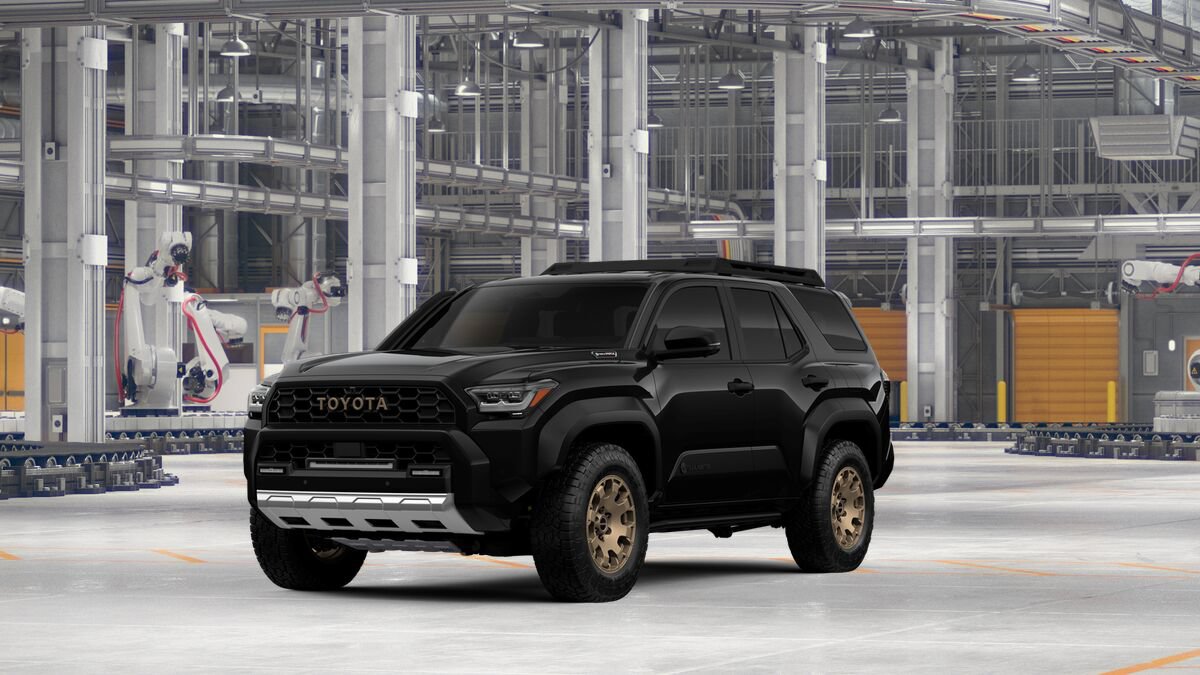 New 2026 Toyota 4Runner Trailhunter AWD/4WD image 1