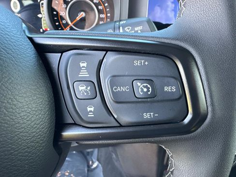 Certified 2026 Jeep Wrangler Unlimited Rubicon AWD/4WD image 29