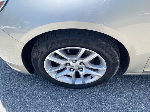 Used 2015 Chevrolet Malibu LT w/ Power Convenience Package FWD image 32