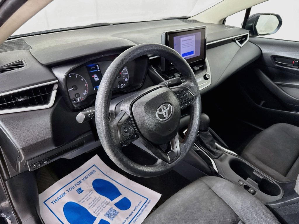 Used 2024 Toyota Corolla LE FWD image 9