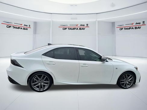 Used 2017 Lexus IS 200t RWD image 7
