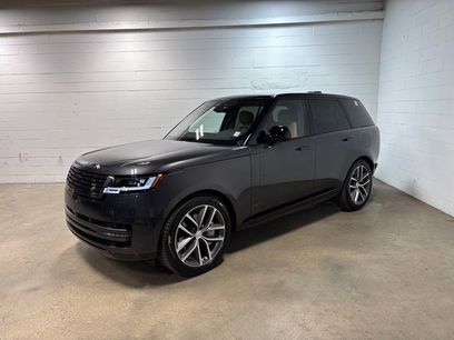 New 2025 Land Rover Range Rover SE
