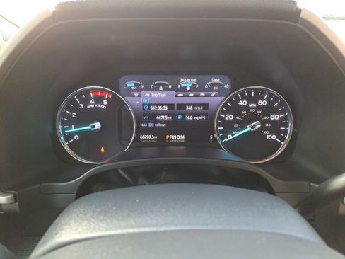 Used 2022 Ford F350 Lariat w/ Lariat Ultimate Package AWD/4WD image 10