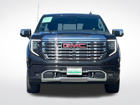 Used 2024 GMC Sierra 1500 Denali w/ Denali Reserve Package AWD/4WD image 9
