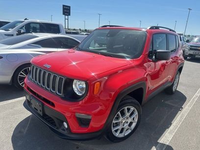 Used 2023 Jeep Renegade Latitude w/ Sun/Sound Group