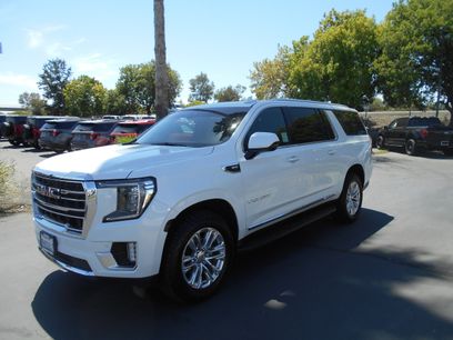 Used 2023 GMC Yukon XL SLT