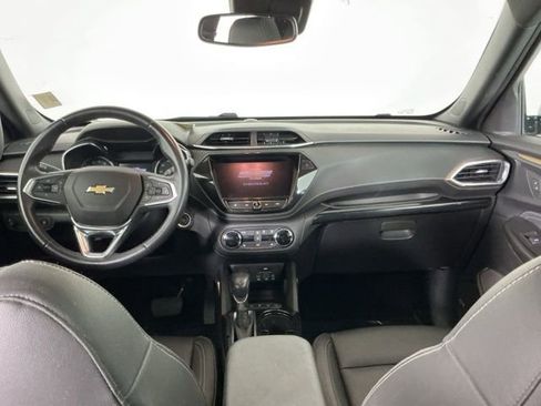 Used 2021 Chevrolet TrailBlazer ACTIV w/ Sun and Liftgate Package image 24
