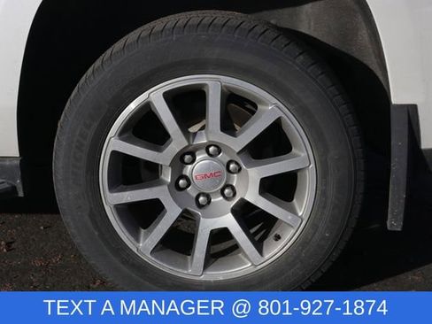 Used 2019 GMC Yukon Denali image 8