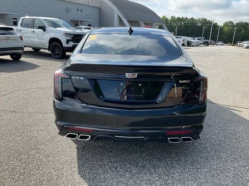 Used 2021 Cadillac CT5 V w/ Premium Package RWD image 6