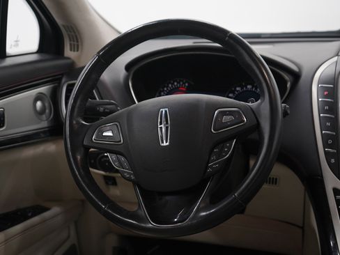 Used 2018 Lincoln MKX Black Label w/ Driver Assistance Package image 17