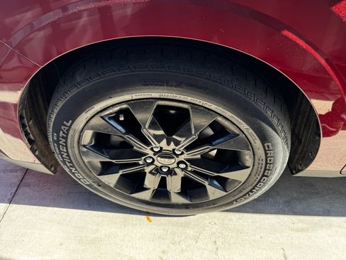 Certified 2023 Kia Carnival SX Prestige image 8