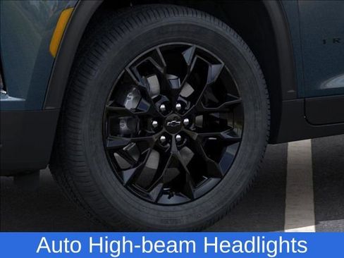 New 2026 Chevrolet Traverse LT image 9