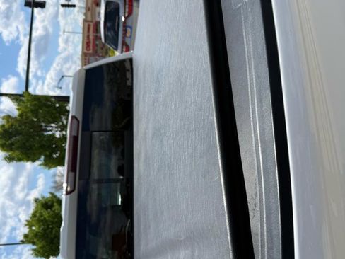 Used 2021 Chevrolet Silverado 1500 LTZ AWD/4WD image 20
