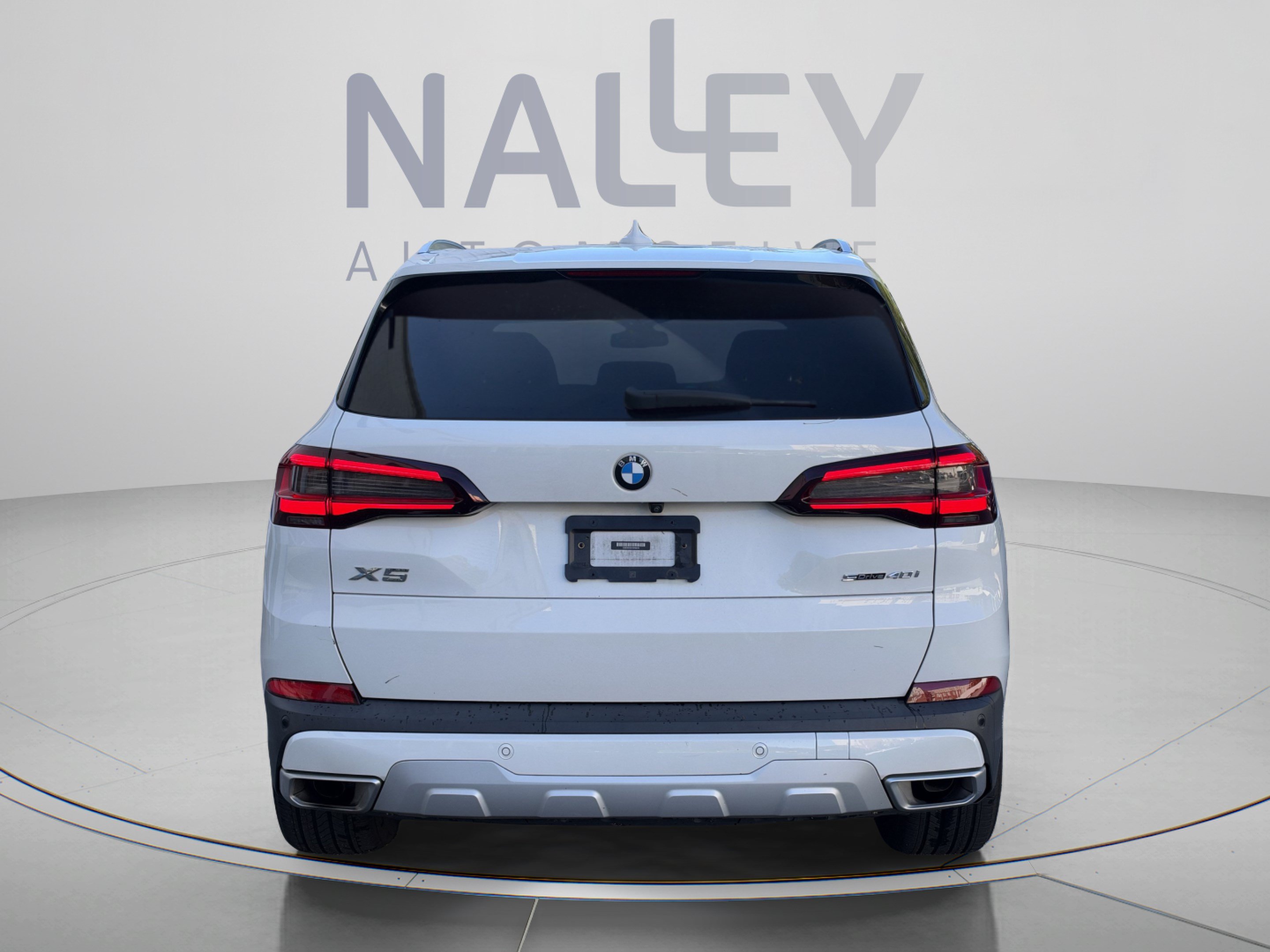 Used 2023 BMW X5 sDrive40i w/ Premium Package RWD image 4
