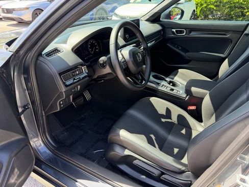 Used 2024 Honda Civic Sport image 10